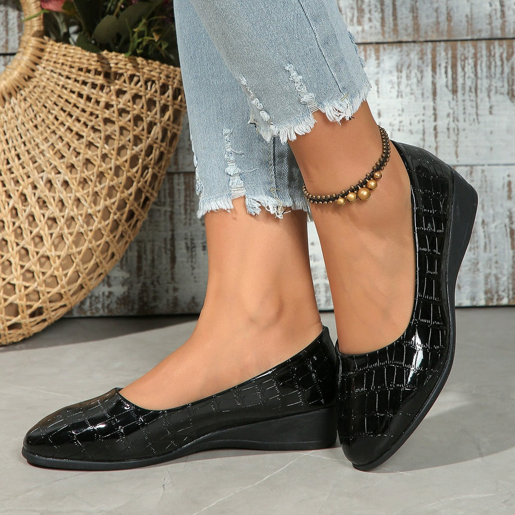 Women's Faux Leather Loafers