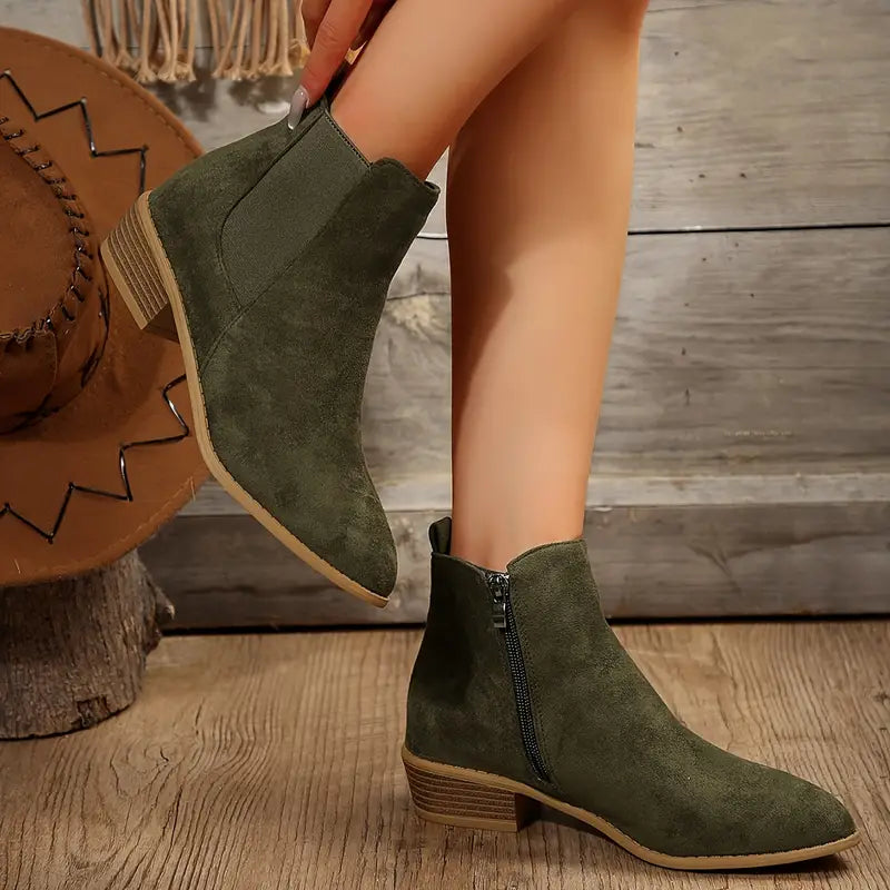 Women's Chunky Heel Chelsea Boots