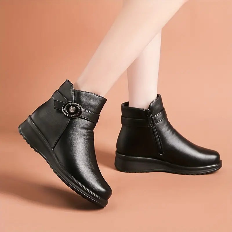 Womens Solid Color Luxurious Fuzzy Boots