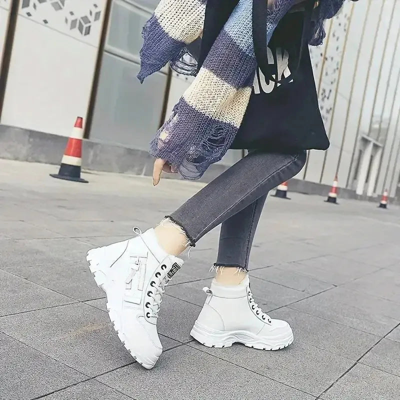 Women's Plush Lined Ankle Boots