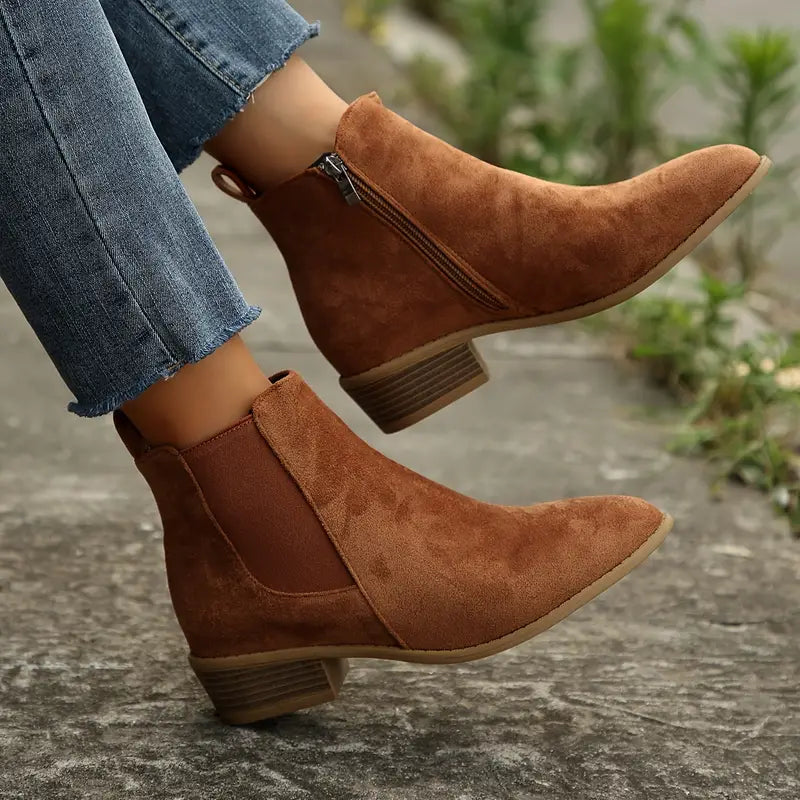 Women's Chunky Heel Chelsea Boots